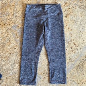 Lululemon cropped leggings